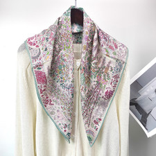 70 Cashmere 30 Silk Neckerchief Scarf Shawl 26'' Bandanna floral Print Wrap
