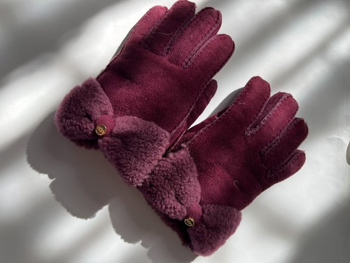 Ugg Purple/Plum Bow Heavy winter Glove - Size M - Picture 22 of 24