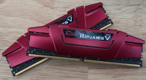G Skill Ripjaws V DDR4-3000 RAM 32GB (2x16GB) Desktop Memory F4-3000C15S-16GVR