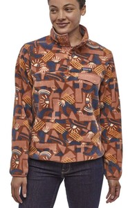 patagonia synchilla protected peaks