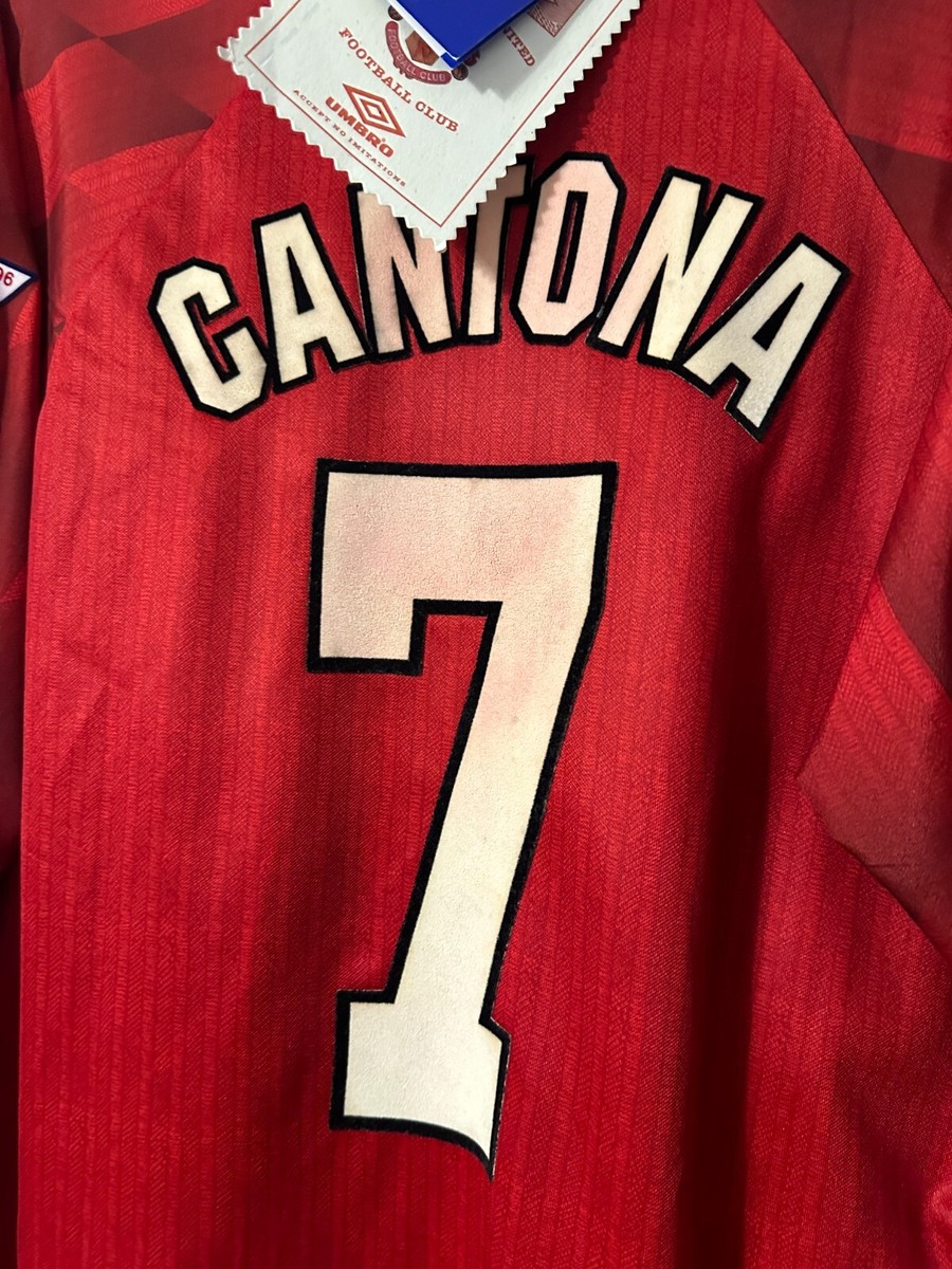 ウェア 96-98 Manchester United Vintage Uniform Buy Manchester United 1996-98 Retro Home Shirt Red