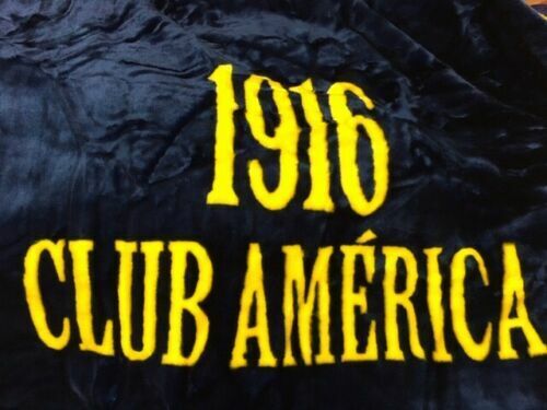 Club America Luxury Plush Queen Blanket (79"x94") - Picture 3 of 3