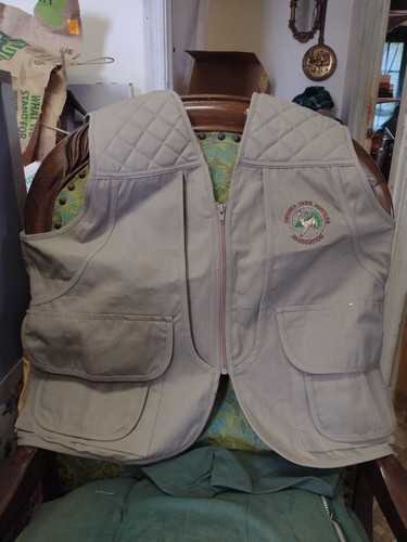 Game Winner, VA Deer Hunters Assoc Shooting Vest Mens Size Large 42/44 Style 483