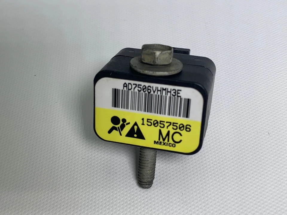 Sensor delantero 15057506 OEM Cadillac Chevrolet GMC 2003 - 2004 ✅ Foto 2 de 4