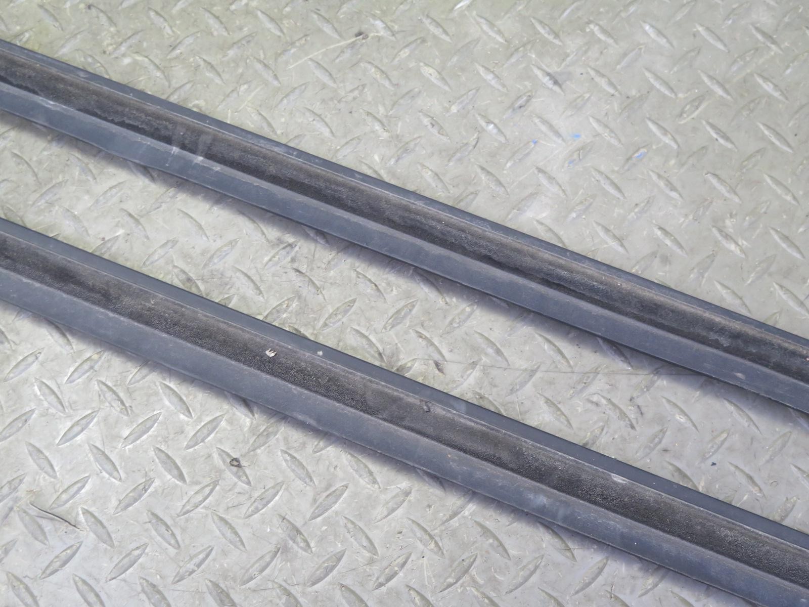 14-20 MASERATI GHIBLI M157 FRONT LEFT & RIGHT SIDE DOOR WINDOW BELT MOLDING SET