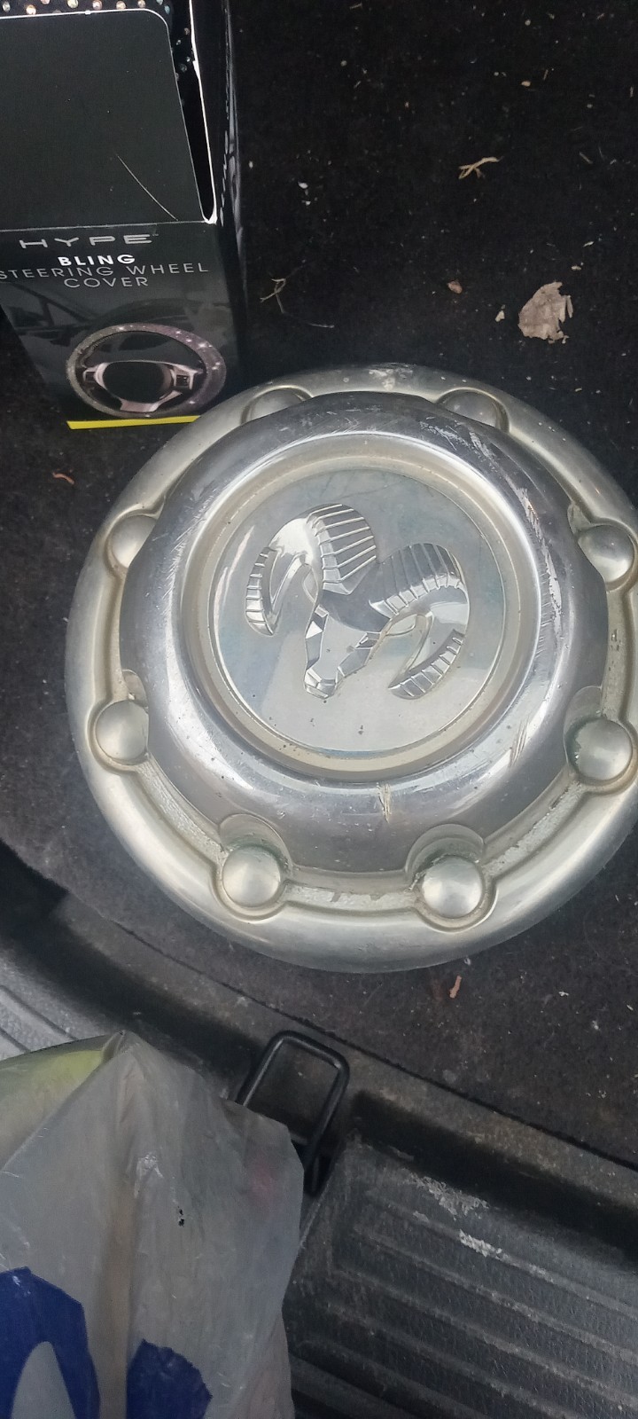 Picture 1 of 2