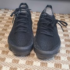 Nike Air VaporMax Flyknit Triple Black Size 8