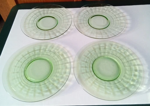 Anchor Hocking Green Uranium Depression Glass Block Optic Dinner Plates Set of 4
