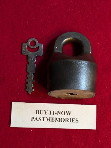 3" CAST IRON SCANDINAVIAN JAIL PADLOCK, OLD ANTIQUE LOCK VINTAGE LOCKS LOT