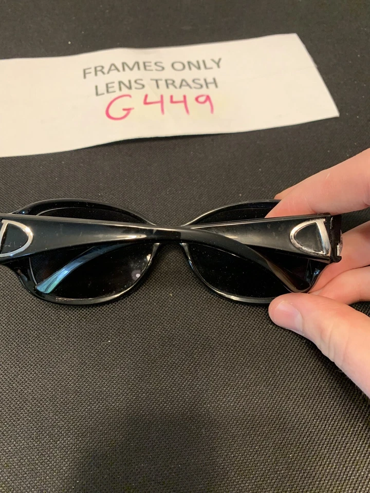 Valentino Sunglasses 5698/U/S Black 0D28 Frame G449 - Изображение 3 из 4
