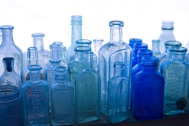 Antique / Old Bottles - Multichoice Pick & Choose - Crown Seals Poisons Sauce Antique / Old Bottles - Multichoice Pick & Choose - Crown Seals Poisons Sauce