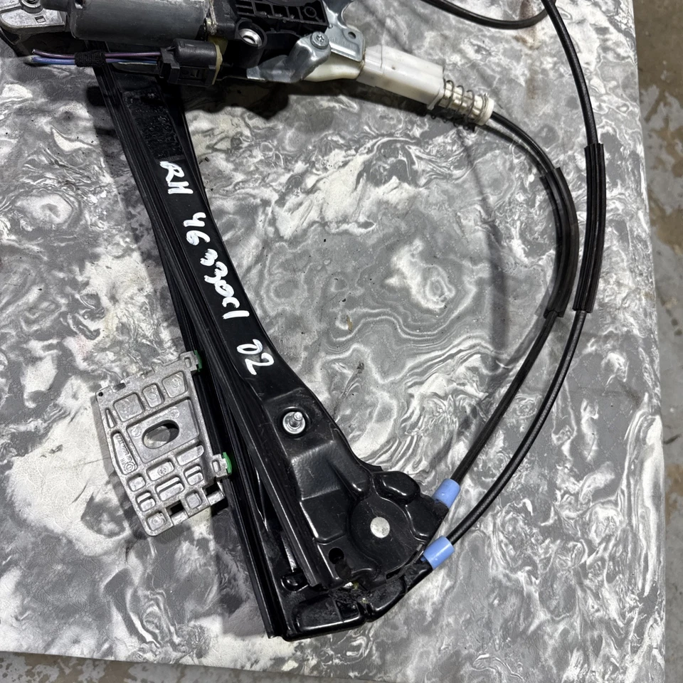 01-05 OEM BMW E46 330ci передняя правая дверь стекло регулятор с двигателем - Изображение 2 из 4