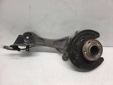 Mercedes-Benz B W247 2023 Hinten links Radnabe Hinterrad A2470300 Diesel 140kW Mercedes-Benz B W247 2023 Hinten links Radnabe Hinterrad A2470300 Diesel 140kW