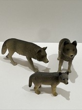 2010 Mojo Wolf Figure Lot of 3 Realistic Wildlife Animal Figures