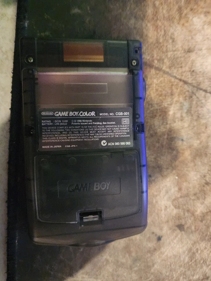 Gameboy Color OEM Screen + Buttons and Transparent Black Replacement Shell - Image 2 of 4