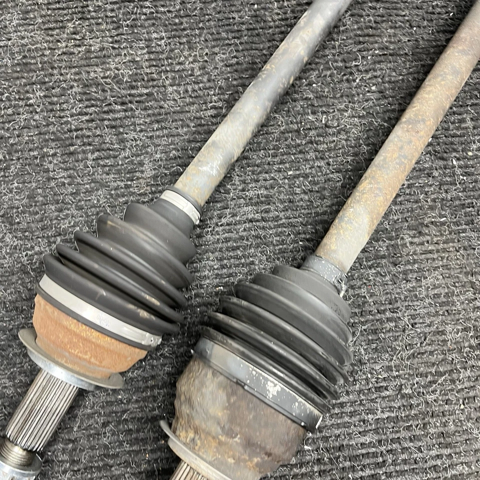 ☑️ Par de eje delantero derecho izquierdo Subaru Impreza WRX 2008-2014 OEM Foto 4 de 4