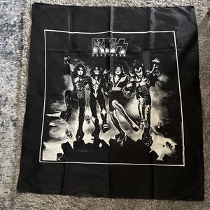 Kiss Tapestry | eBay