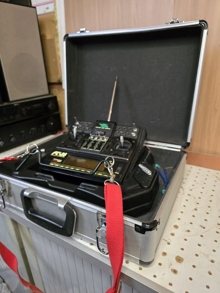 Vintage Robbe Futaba FC-28HIGH-CAPACITY-COMPUTER-SYSTEM , PC M1024, mit Koffer - Bild 2 von 4