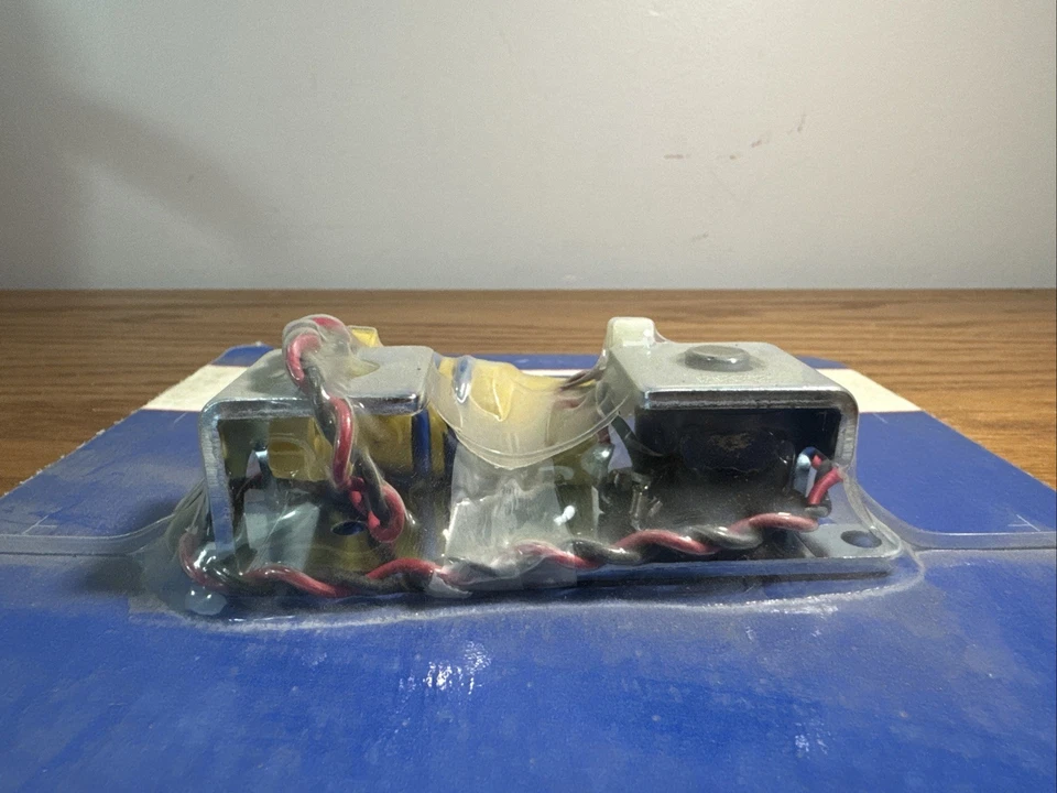 Solenoide de control de transmisión automática para Mitsubishi Mighty Max PIONEER INC. 1990-1993 Foto 4 de 4