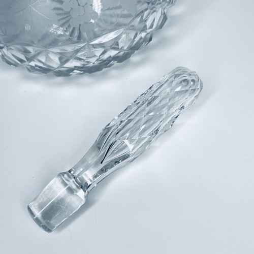 Antique Victorian Crystal Decanter 33cm Tall Shaft & Globe with Grapevine Design - Picture 12 of 22