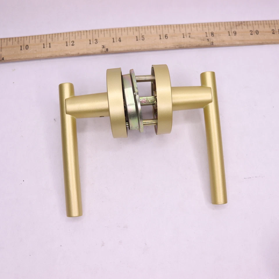 Palanca de puerta de paso Designers Impressions latón satinado pieza faltante INCOMPLETA Foto 2 de 4