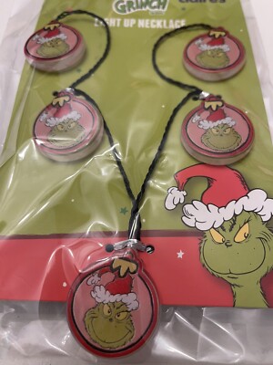 How The Grinch Stole Christmas Light Up Necklace  5 Grinch Heads