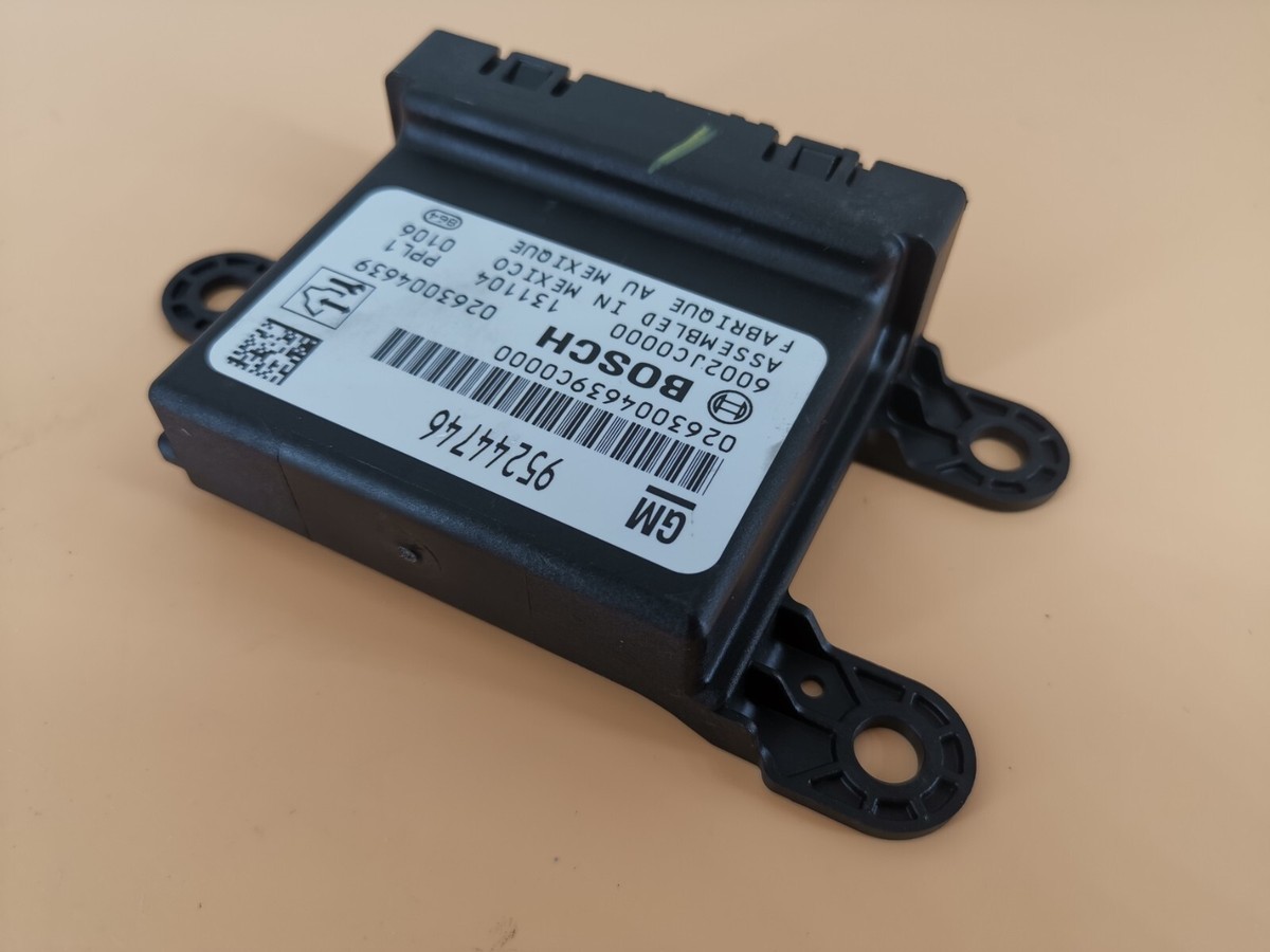13-16 Chevy Cruze OEM 95244746 Bosch 0263004639 Park Assist