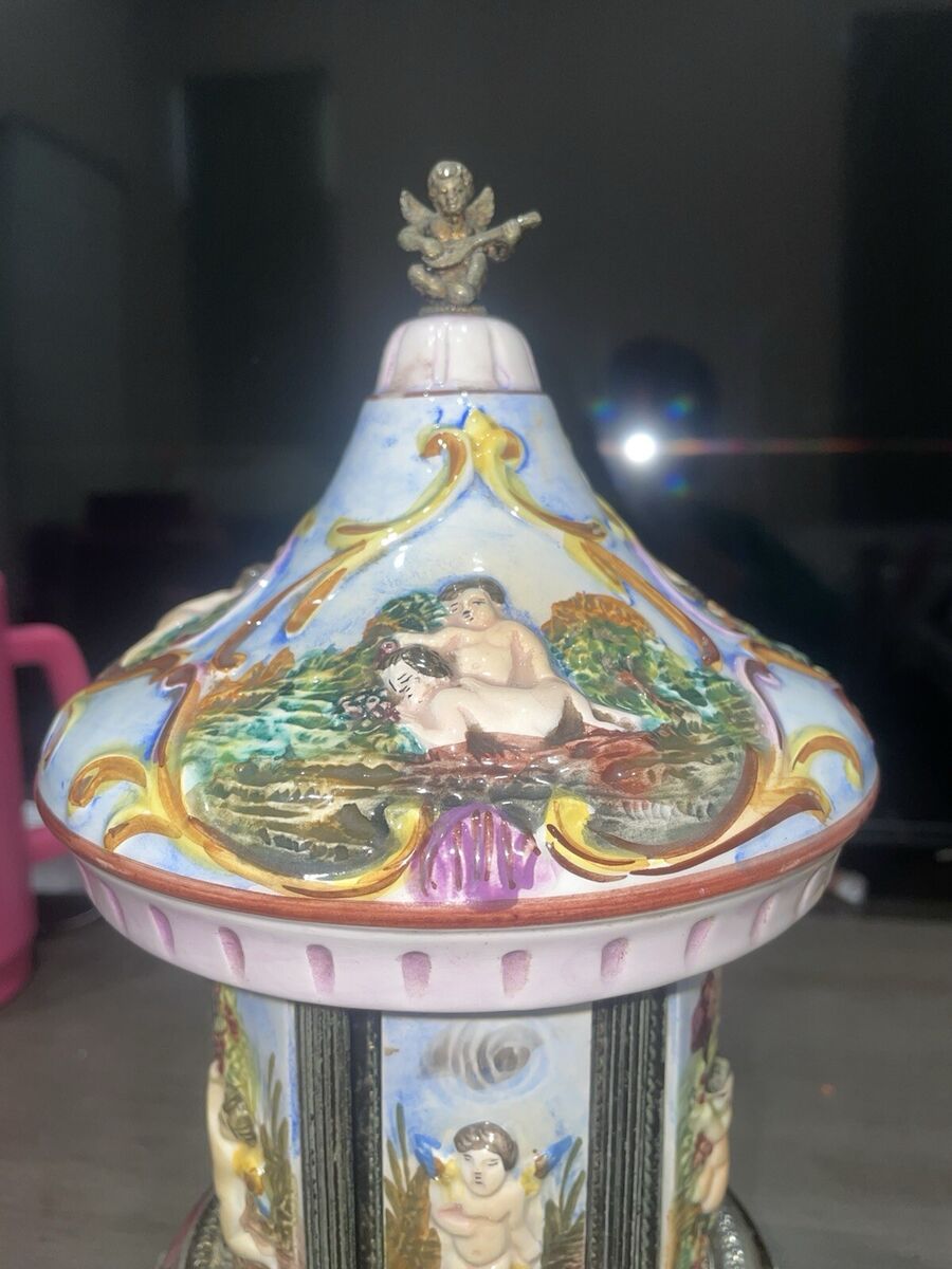 Reuge Capodimonte Porcelain Musical Lipstick Cigarette Reuge Capodimonte Porcelain Musical Lipstick Cigarette