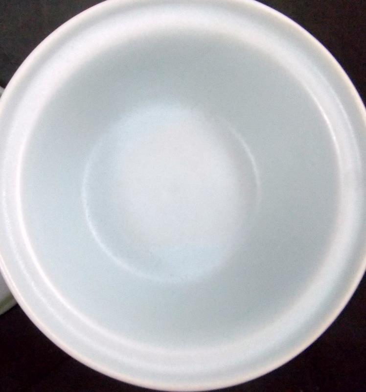 Buchan Thistleware 1.25 Qt Round Covered Casserole #257/40
