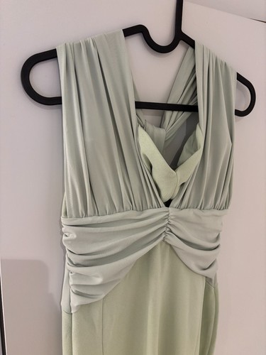 Lipsy Brautjungfern Maxikleid in Salbeigrün Hochzeit Abendkleid in Mint in UK 8 - Bild 7 von 16