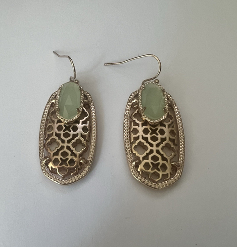 Kendra Scott Ohrringe Emmy roségoldfarben filigran grüner Chalzedon