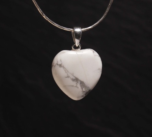 Edelstein Unikat Anhänger mit Magnesit für Kette und Lederband Steinschatz - Bild 22 von 39