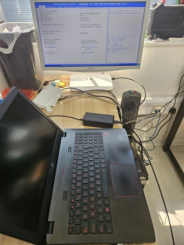 Asus ROG GL552VW - i7-6700HQ -  8GB Ram - Nvidia GTX - No HD - Faulty Screen