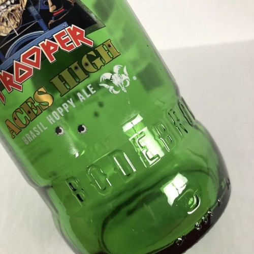 4x BOTELLAS DE CERVEZA ALTAS ASES VACÍAS + CAJA GRANDE TROOPER IRON MAIDEN BRASIL - Imagen 18 de 20