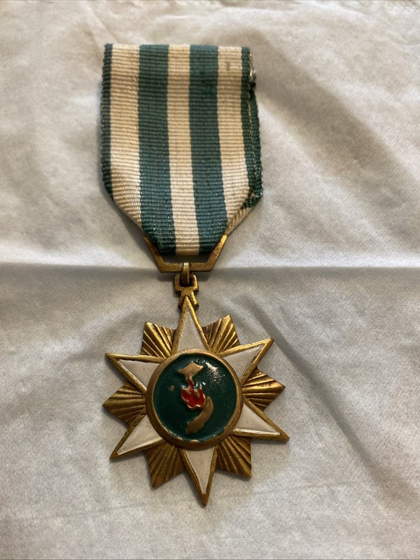 1960's RVN Vietnam Campaign Medal In-Country Made