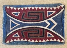 DOMEK DLA LALEK MAŁY DYWAN NATIVE AMERICAN, ok. 3 3/4" x 2 1/2 ....Tytoń Premium