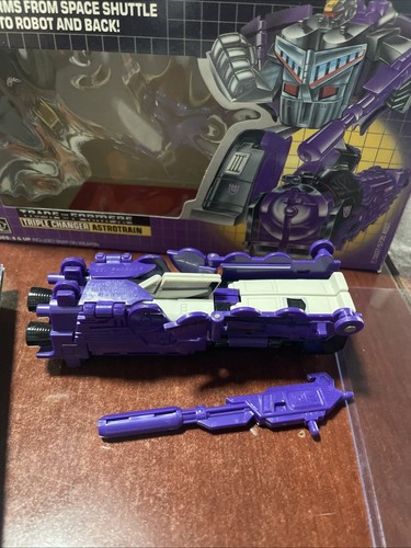 Astrotrain 1985 Vintage Hasbro G1 Transformers Complete w/Box - Picture 8 of 12