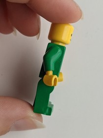 LEGO Castle Forestman Minifigure Lot River Fortress 6077 (1989) - 2 Figures 