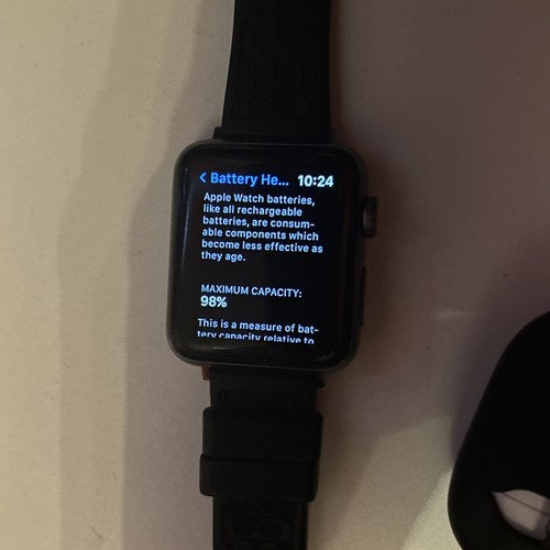 Apple Watch Series 3 In Mid Condition Everything Works Screen. Wi-Fi Gps.  - Picture 8 of 8