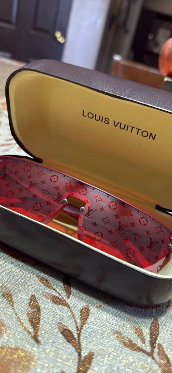 Louis Vuitton Designer Plastic Frame Sunglasses for Women for sale