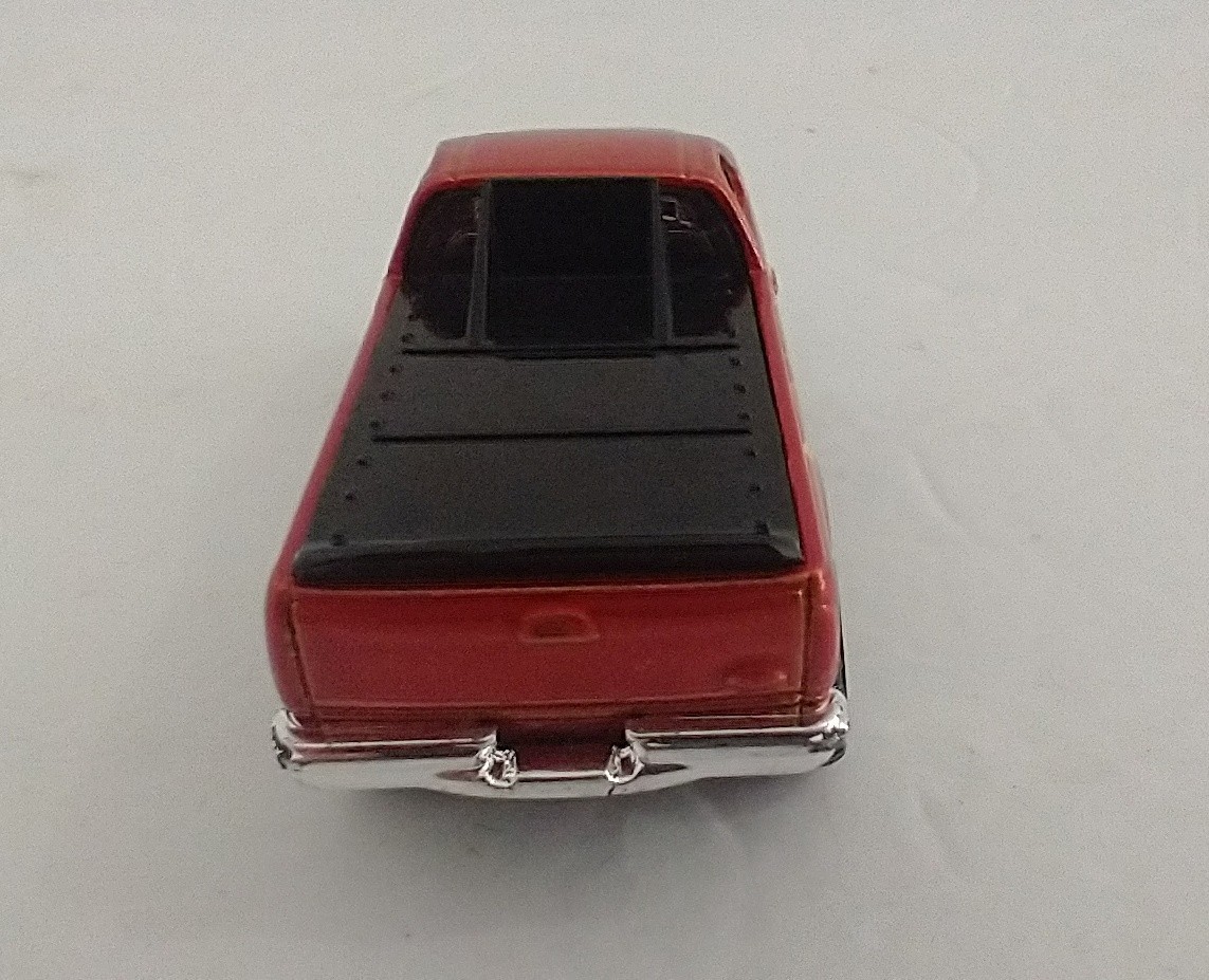 Picture 4 of 8