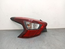 22018727 RÜCKLEUCHTE AUßEN LINKS / 1061825 FÜR NISSAN MICRA V K14 1.5 DCI