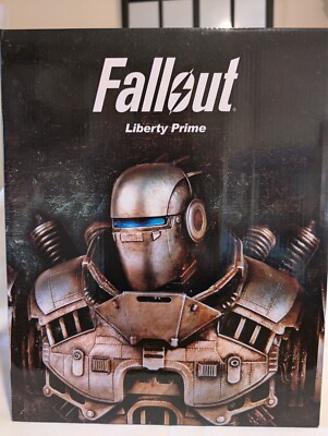 Fallout 4 Liberty Prime Statue Bethesda B/N