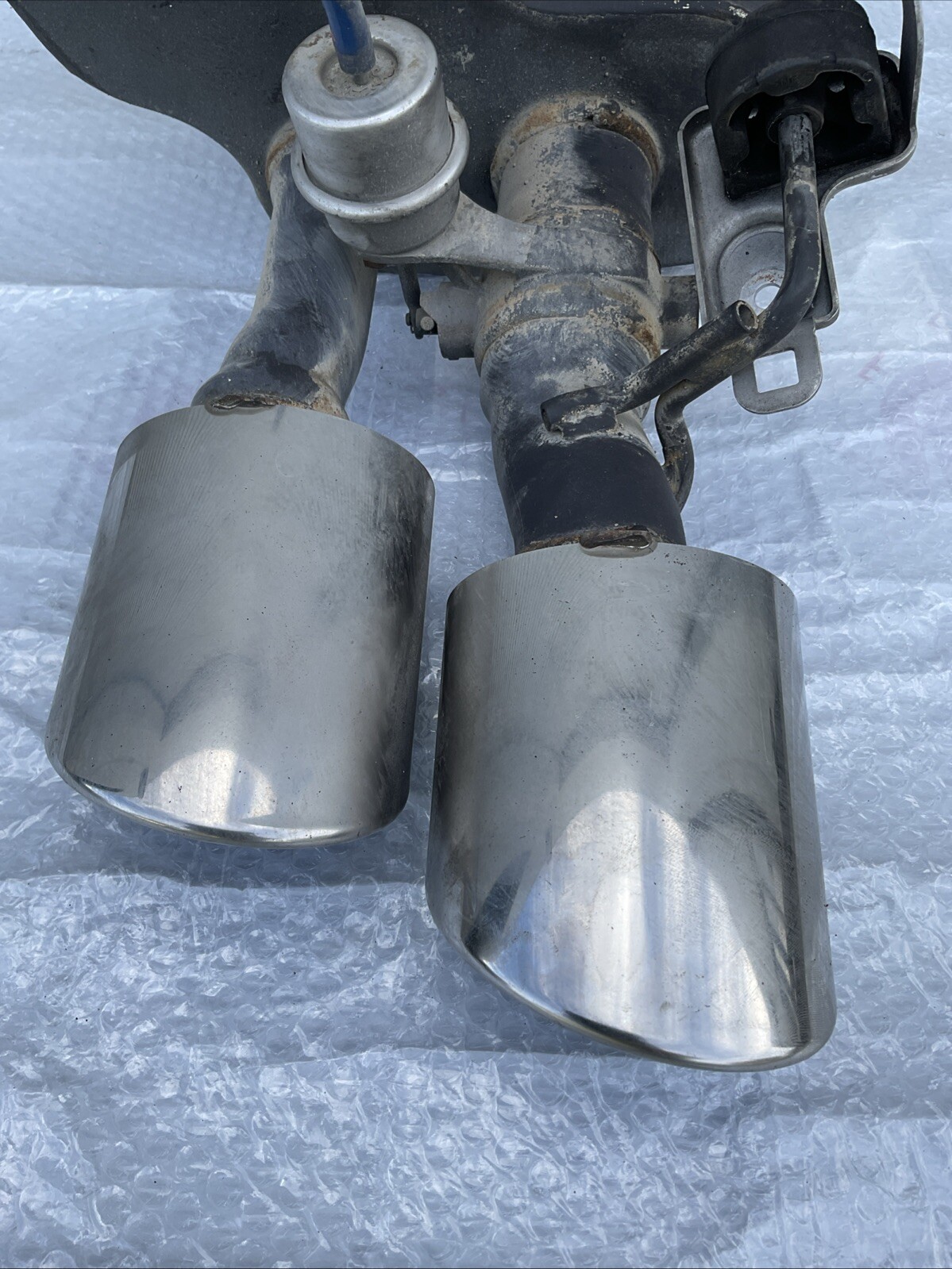 14-17 MASERATI QUATTROPORTE 3.0L REAR LEFT SIDE EXHAUST MUFFLER & TIP OEM 26K