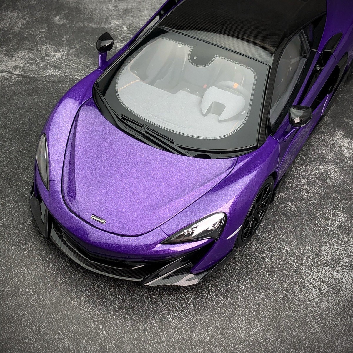 LCD McLaren 600LT パープル ミニカー 1/18 LCD Models 1:18 McLAREN