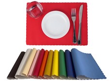 Disposable Paper Placemats, 14 x 10 Inch Burgundy with Decorative Wavy Scalloped