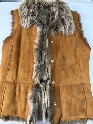 Authentic 100% Lamb Skin Hartly Tan/Brown Suede Vest with Grey Fur Trim.Size S/M