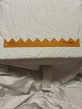 Creative Memories Borderlines Ruler ZIG-ZAG Pattern 12  