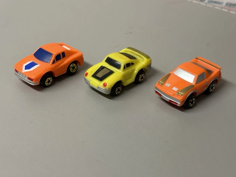 3x Micro Máquinas Originales Raras Genuinas Imperiales 1988 Brillan en la Oscuridad Foto 3 de 4