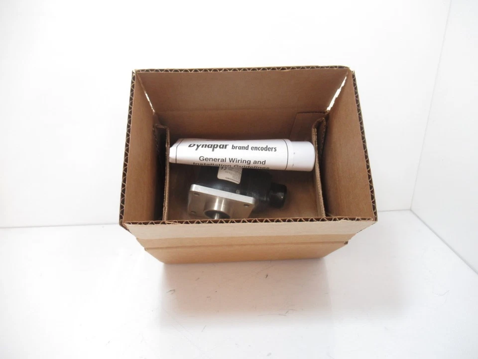 Dynapar HR62503600B01 Incremental Shafted Encoder 0360, 3/8" Shaft - Image 2 of 4